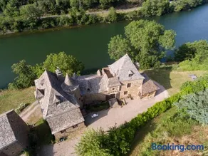 Château de Salamon - plage privée - Image 1