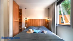 Vic's Land Holidays - Image 3