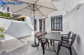 Apartamento con piscina, terraza y jardín | Se admiten mascotas - Image 2