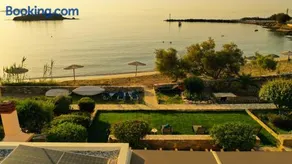 Syros Sun Beach Villa - Image 2