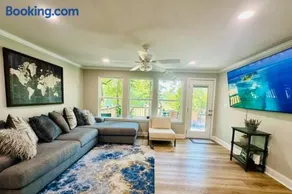 Secluded Riverside Oasis Private Deck Dock - Image 3