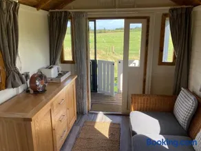 Roslin Glamping - Image 5