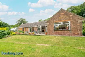 3 Bed in Dronfield oc-dcelle - Image 5
