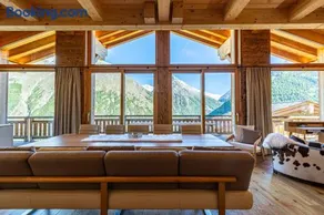 Chalet Wooden Pearl - Ultimate Luxury & Privacy! - Image 1