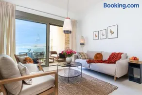 Anath Seaside Apartment - Image 4