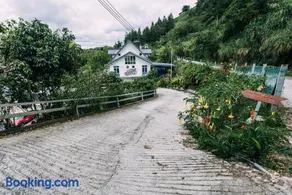 Amazing Grace Lodge - Image 3