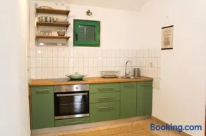 Apartment 20 - Image 3