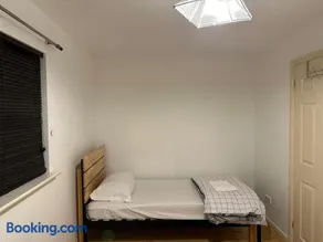 Flat Close To Leagrave Station/Luton Airport - Image 3