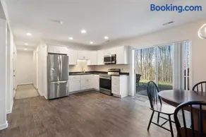 The Baldwin Flat - furnished for long-term stays - Image 1