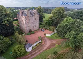 Spedlins Castle - Image 2