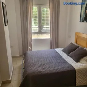 Apartamento Ines, Dehesa de Campoamor,900m from the sea , swimming pool & tennis court - Image 5