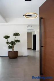 LUMINA Luxury Suites - Image 3