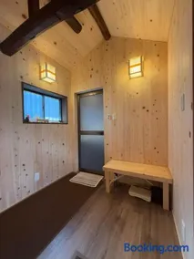 Old Japanese House - Image 2