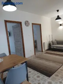 Central Lux Apartments - Image 5