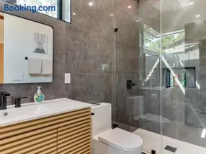 Charming Encino Retreat w/ Pool - Image 2