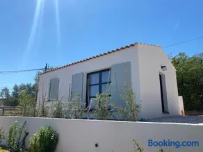 Maison avec vue sur le massif de l Étoile - Image 1