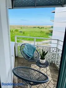 Tiiru Luxury Apartment - Image 2