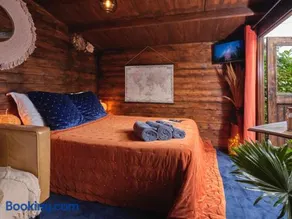 La Cabane de l'Explorateur - Hébergement insolite avec spa - Image 1