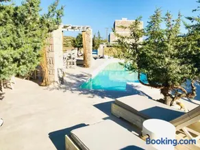 Milo Milo Suites - Image 1