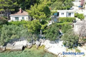 Mljet 2 You - seafront apartment 2+2 - Image 2