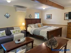 Banksia Cottage in Perth Hills - Image 2