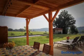 Maison Puchouaou Gîte 8 ou 12 personnes avec piscine privée - Image 3