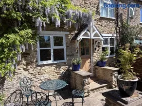 Cotswold Cottage - Image 1