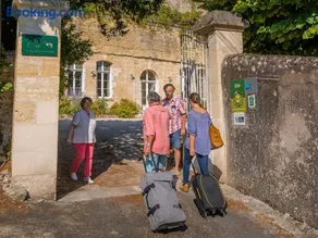 Maison troglodyte de charme avec salle de jeux et spa à Vouvray - Image 3