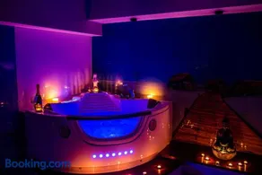 Jacuzzi Apartment Zen - Image 3