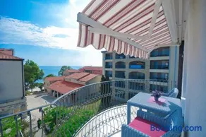 Seaside Apartments Petrovac - Image 1