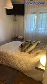 Habitación en Madrid - Image 1
