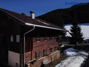 Loya Chalet WILD32 - Image 3