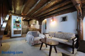 Matzanas House - Image 2