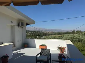 Niki Mountain House - Image 2