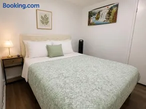 Tonon House- near Rogers Stadium, Downsview and Pearson Airport - Image 3