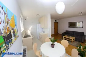 Lila Apartments - Image 5