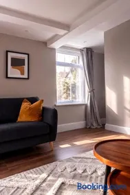 Convenient apartment with Private Garden, Shawbury - Image 4