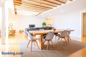 Downtown Seaview Apartment - Image 3