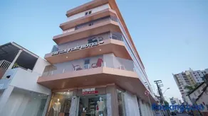 Davila Flat Hotel - Image 1