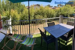 Superbe duplex proche centre et plages - Image 1
