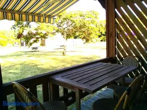 Camping familial les chalets d'Uza - Image 1