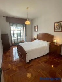 Amplio apartamento a pie de playa y zona recreativa Rua Carburos 2 - Image 1