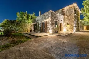 Platanus Inn Villa by "elite" - Image 1