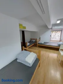 Hostel Inn Downtown - Image 2
