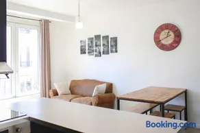 Bright apartment near the Stade de France - Image 3