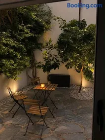 Cozy Maisonette next to Acropolis - Image 3