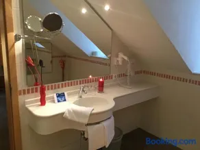 LOGIS DES CHEVALIERS & ROCK SPA WELLNESS Esch sur Sure - Image 2