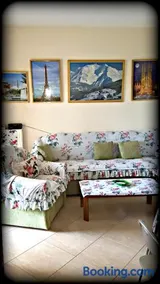 Rose Apartment - Image 2