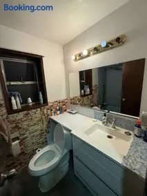 Deluxe Private Family Queen Room - Image 3