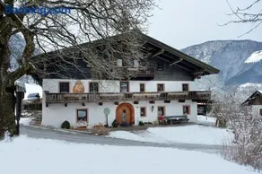 Demeterhof Knolln - Image 1